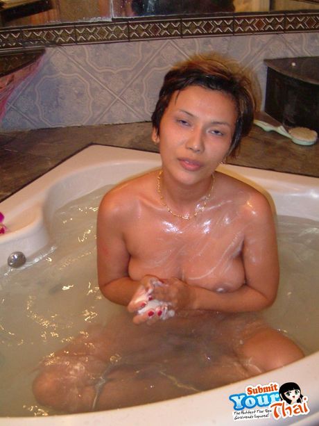 Variety of pics of nude Thai women