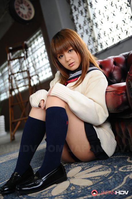 Sweet brunette darling Rui Natsukawa shows off her sexy body with joy